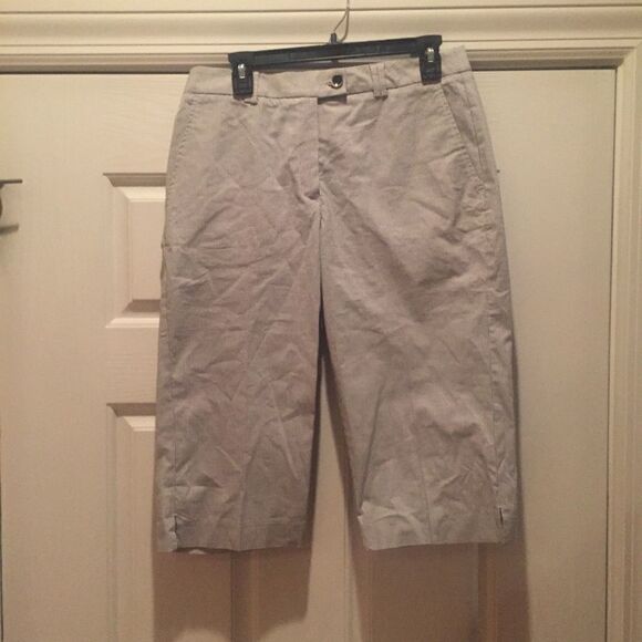 Cutter & Buck Shorts - Picture 1 of 3